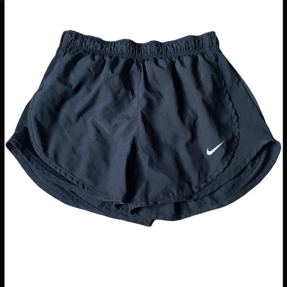 Nike shorts - Picture 1 of 1